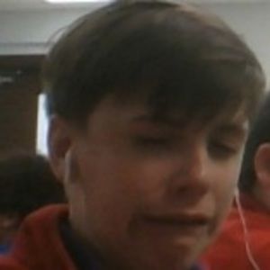 Meet your Posher, Ethan